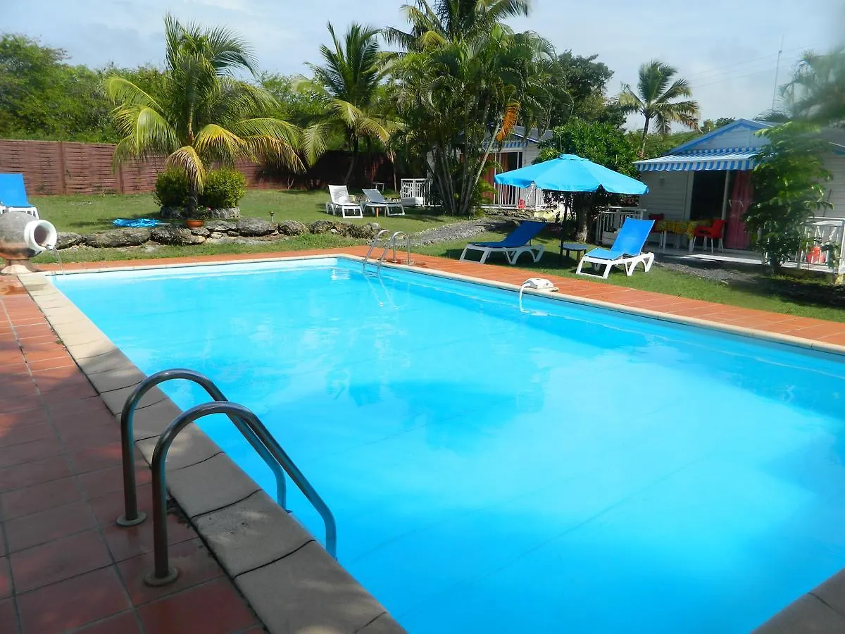 Les Gites Hoprins Le Moule Kapslový hotel